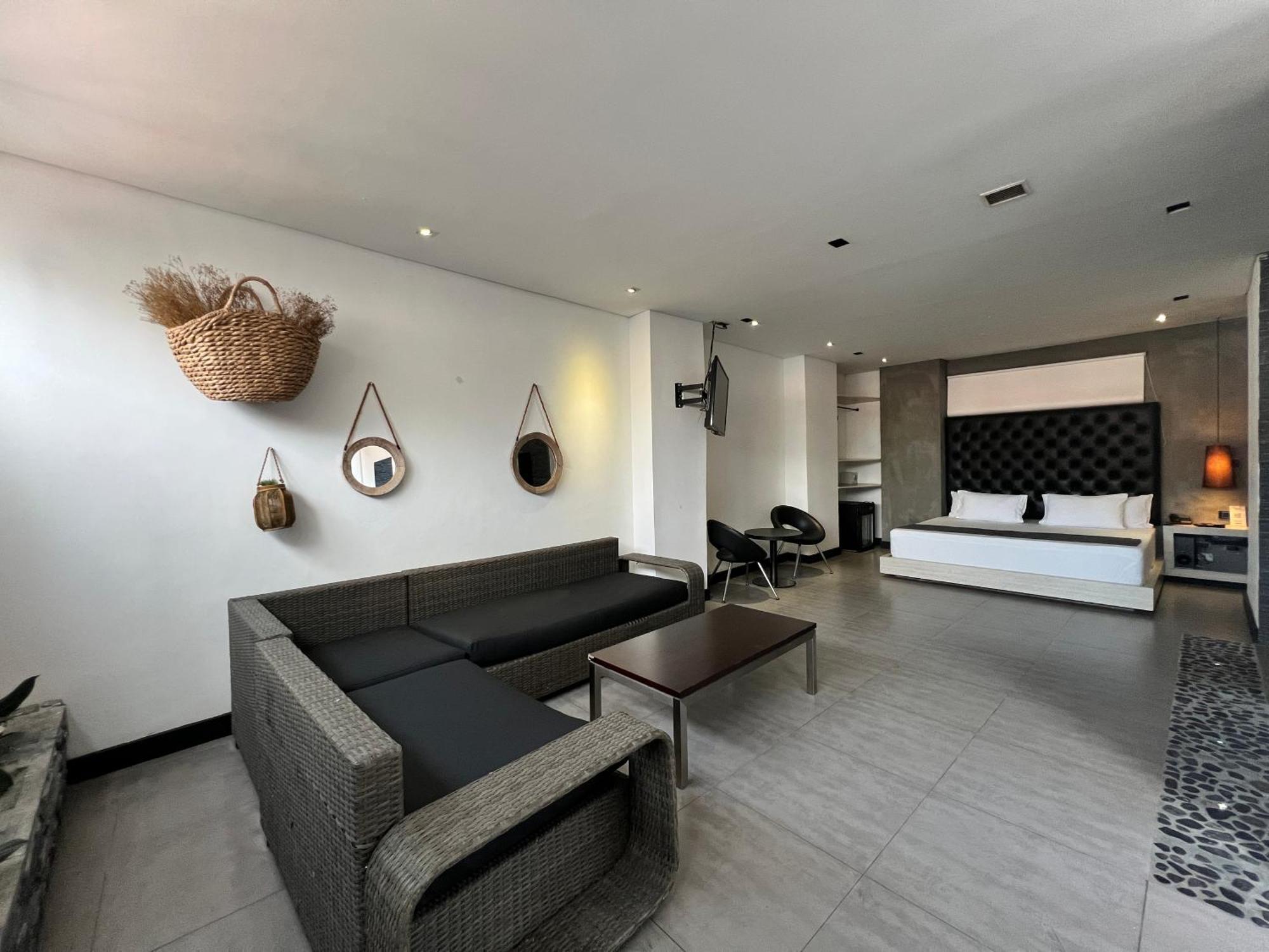 Hotel 47 Medellin Center Exterior photo