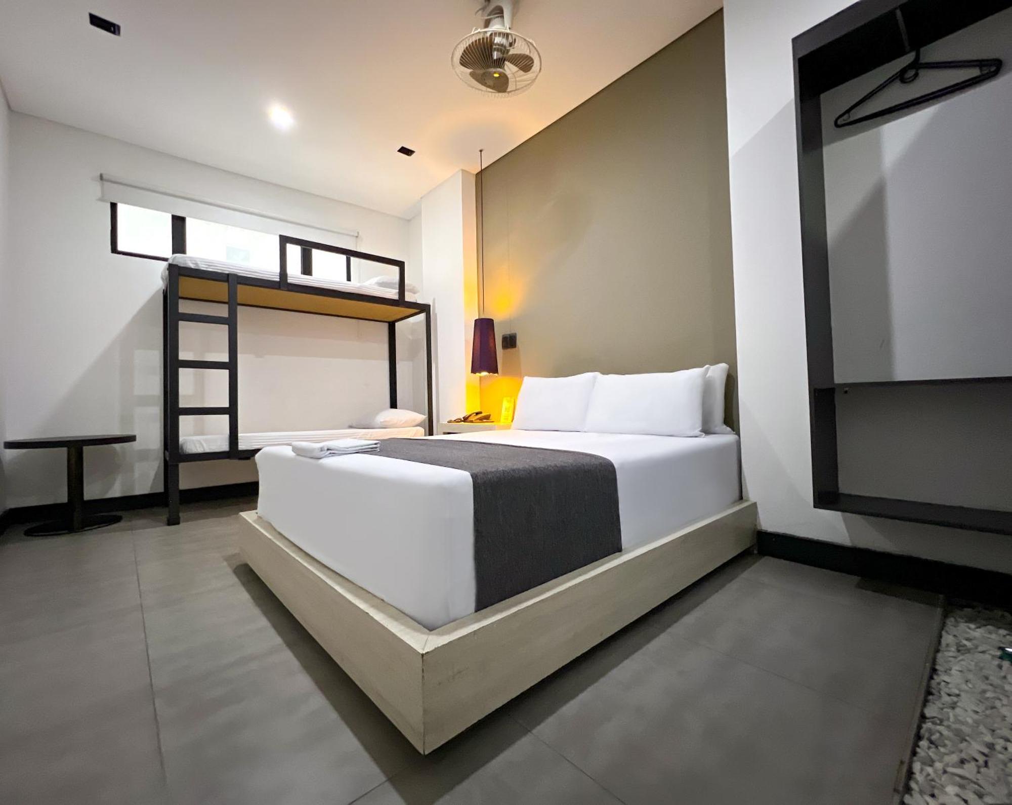 Hotel 47 Medellin Center Exterior photo