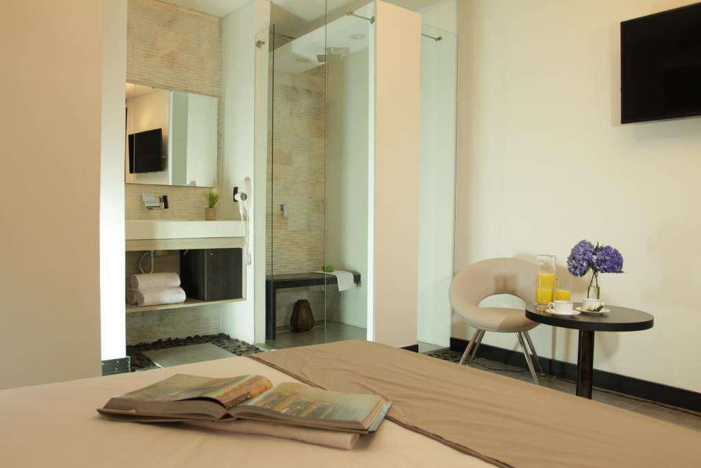Hotel 47 Medellin Center Room photo